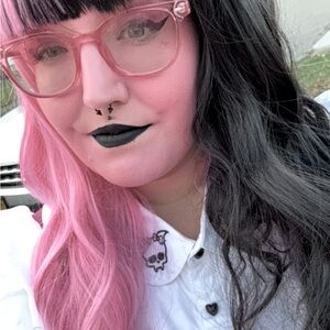 Meet your Posher, Isabella